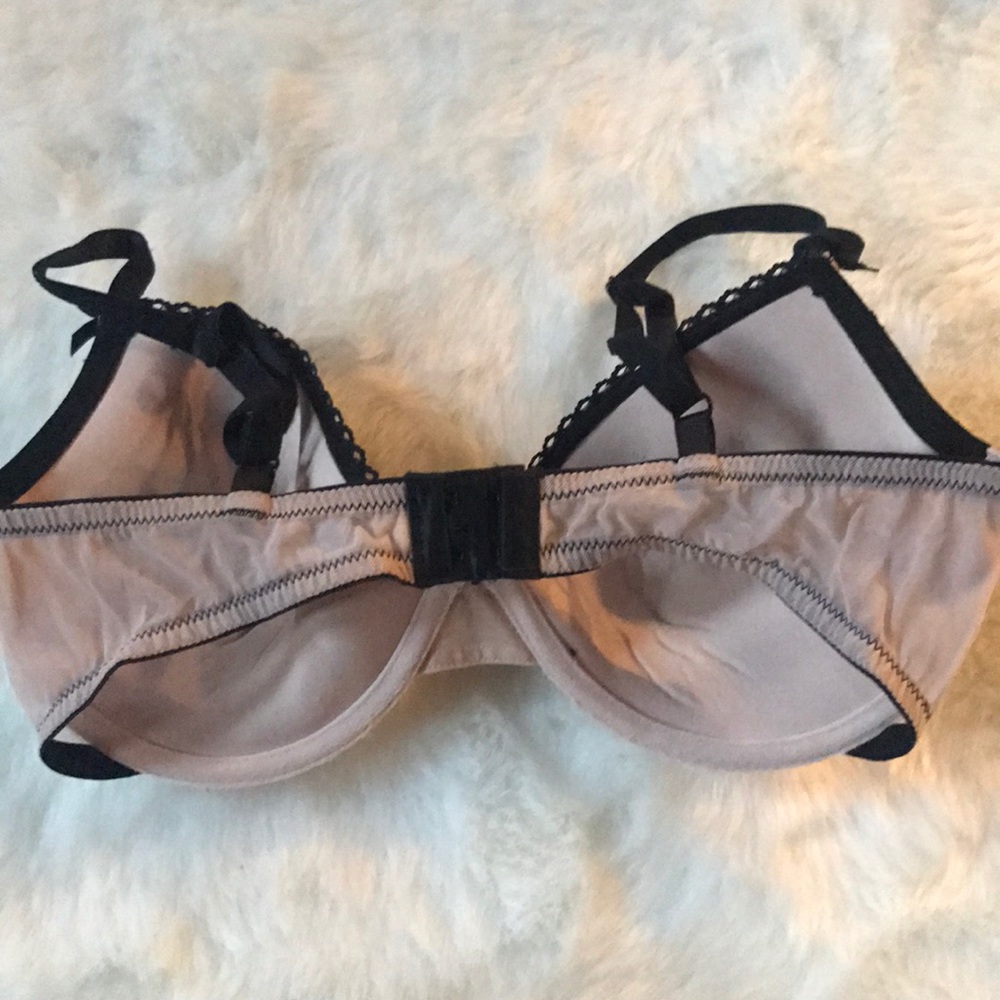 Bra - Picture 3 of 4
